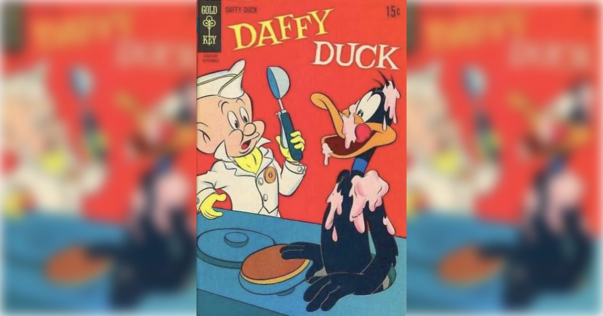 Looney Tunes Daffy Duck comic cover with chef Porky Pig scolding an ice-cream-covered Daffy