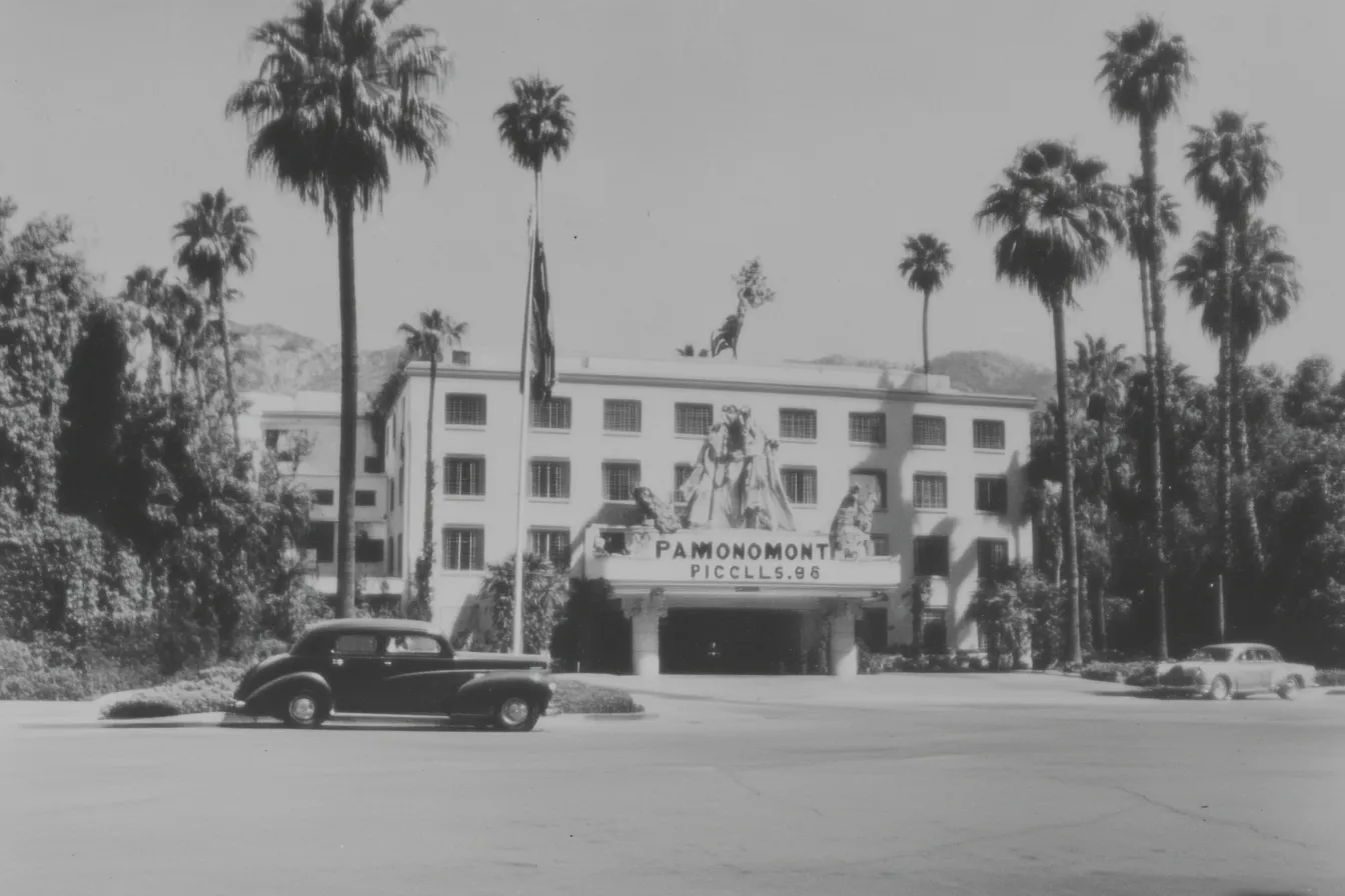 © History Oasis PARAMOUNT PICTURES 1948