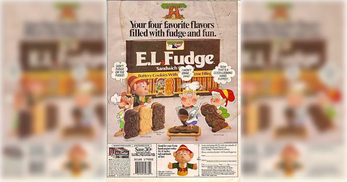 Keebler’s 1989 E.L. Fudge print ad—“your four favorite flavors filled with fudge and fun,” plus an Ernie hand puppet for $8.25 and two proofs of purchase — Keebler 1989 Keebler E.L. Fudge print ad showing four flavors and the Ernie elf hand puppet offer