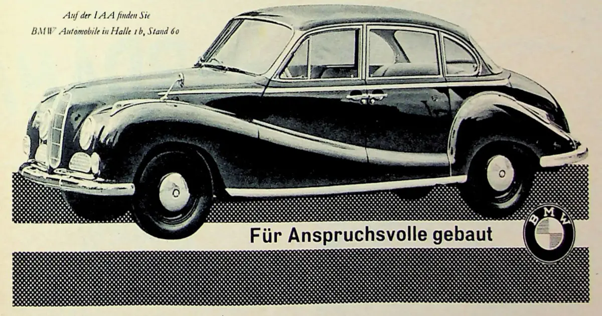 Auto Fahren Viele. BMW Fahren Anspruchsvolle Slogan