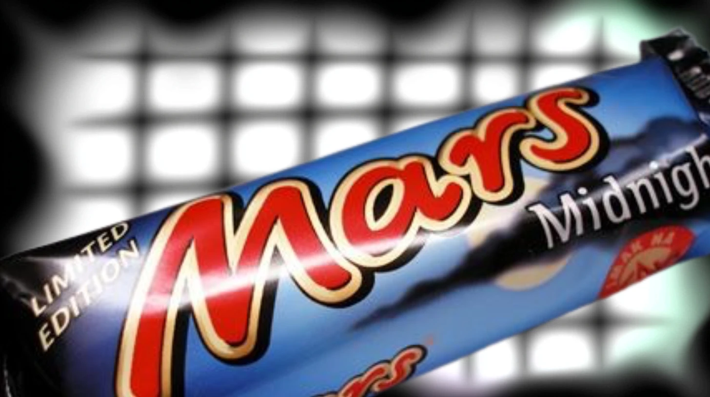 Mars Midnight limited edition dark chocolate bar wrapper close-up
