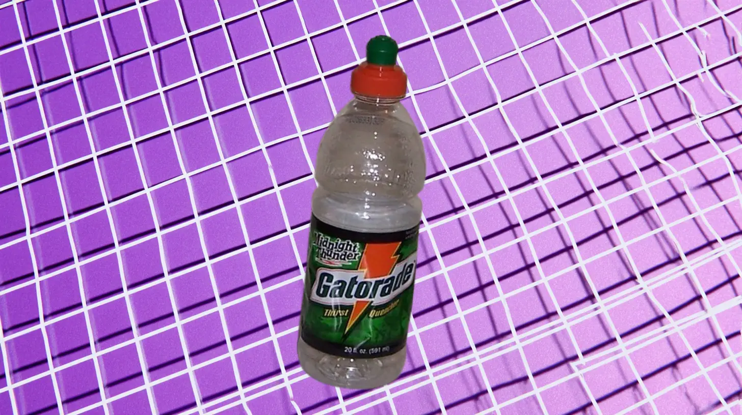 Gatorade Midnight Thunder 20-ounce bottle, green label and sport cap