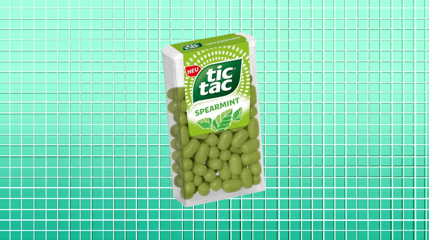 Ferrero Tic Tac Spearmint pack with green mints