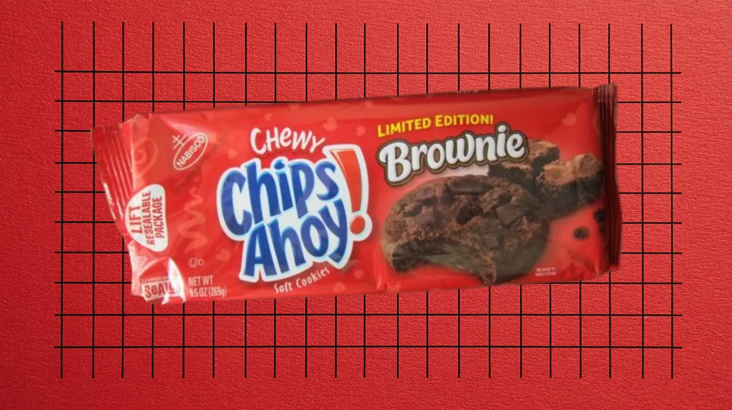 Chewy Chips Ahoy Brownie limited edition red cookie package