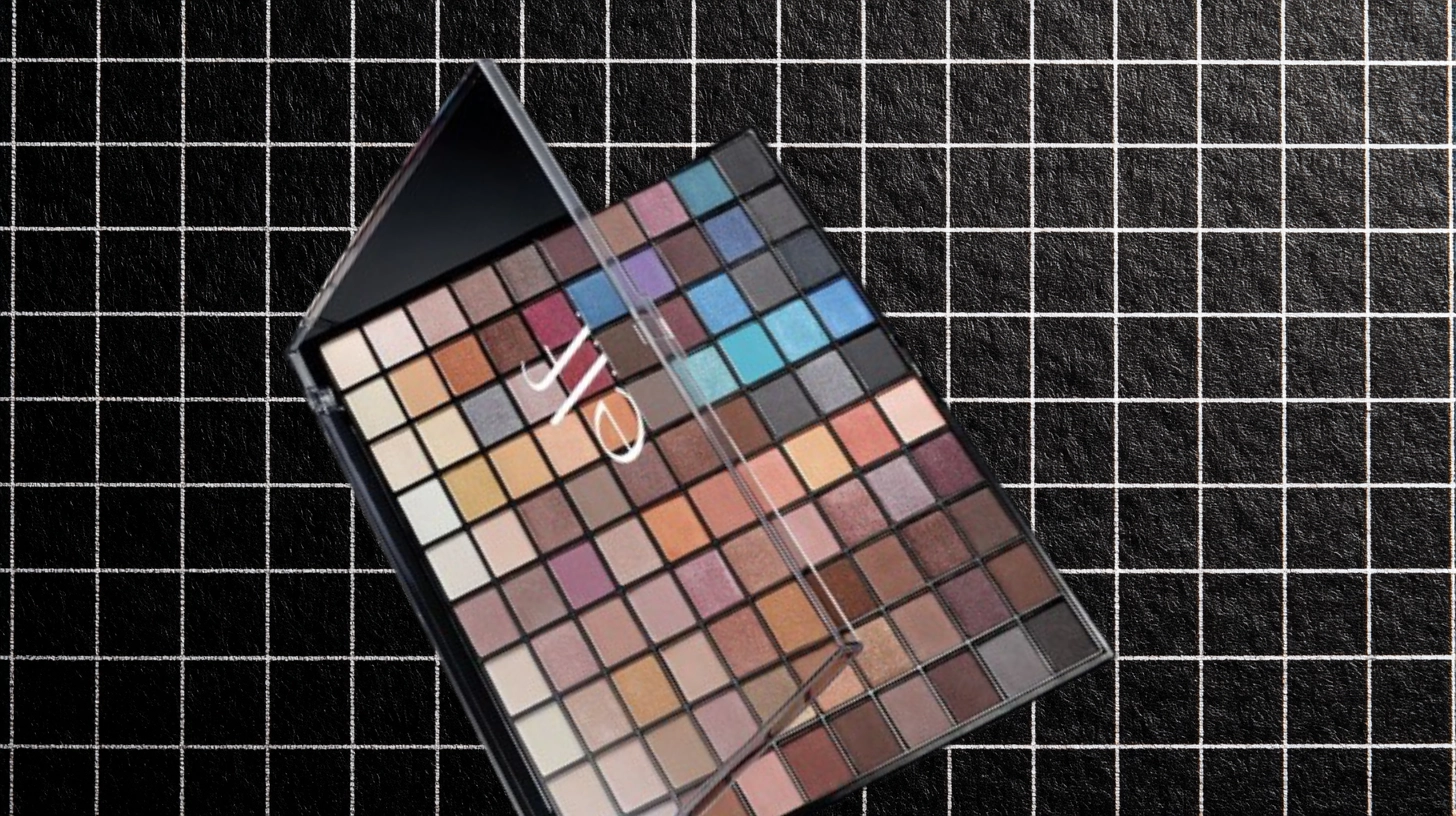 100 Piece Endless Eyes Pro Eyeshadow Palette