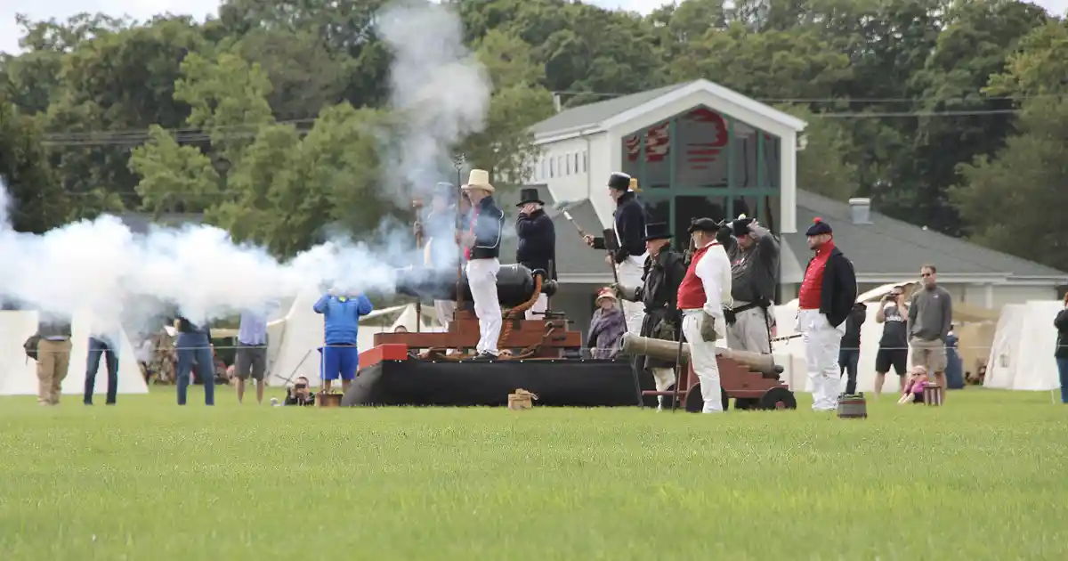 32 POUNDER CARRONADE