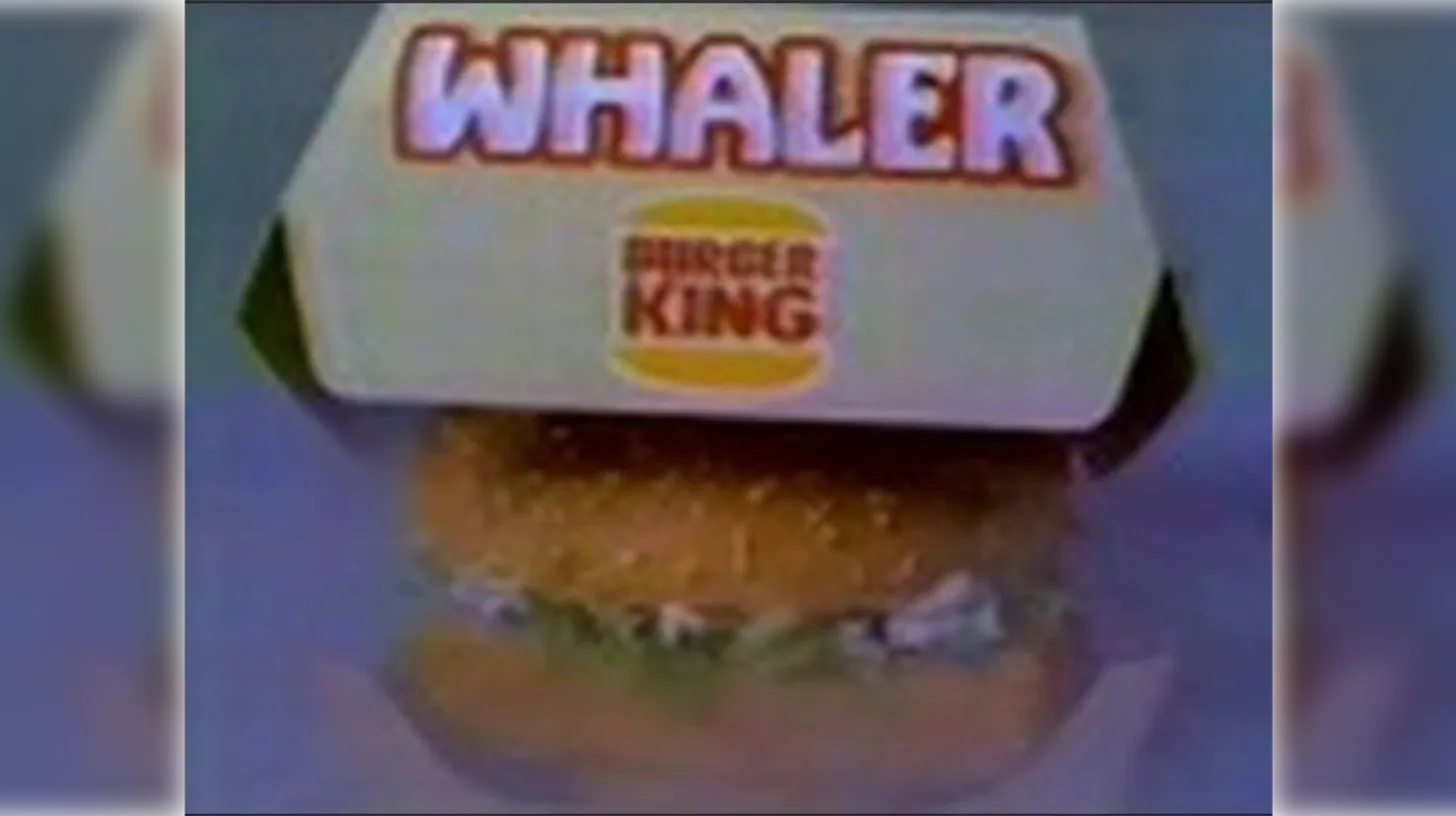 The Whaler in its box, from a 1980s TV spot — Burger King Still from a 1980s Burger King Whaler commercial showing the fish sandwich in its Whaler box